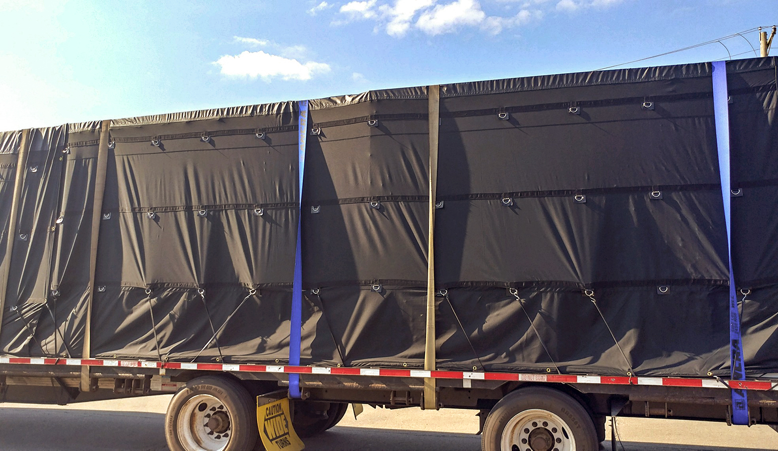 Lightweight Flatbed Tarp 6' Drop 20' x 27' (30 Lighter than Standard