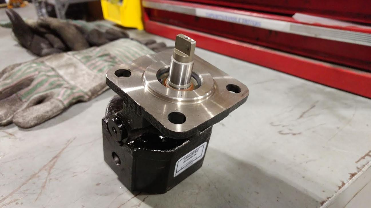 Pioneer HR1504 Hydraulic Motor for use in Econocover Systems Carolina